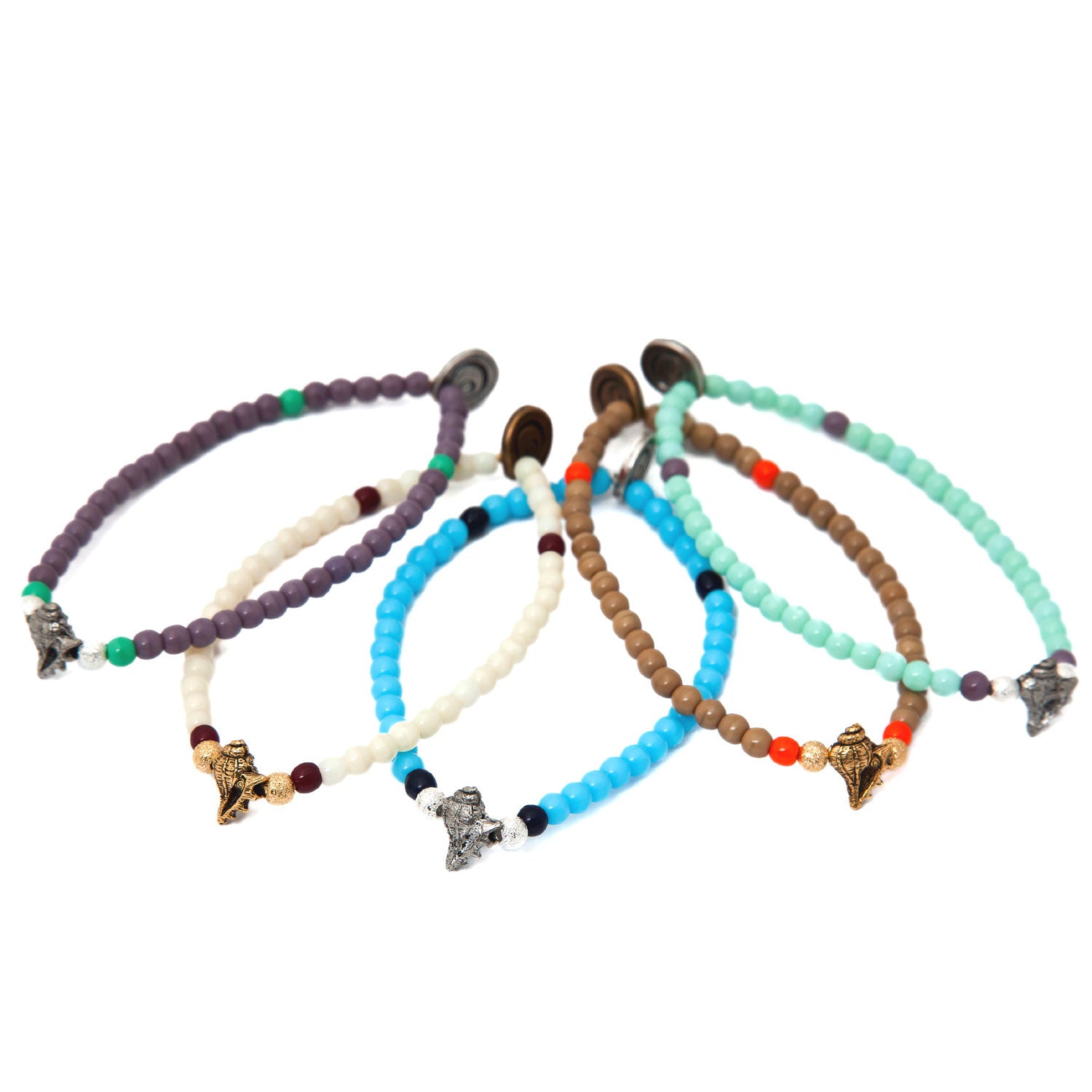 Dana Levy Conch Seashell Charm Glass Bead Bracelet - group