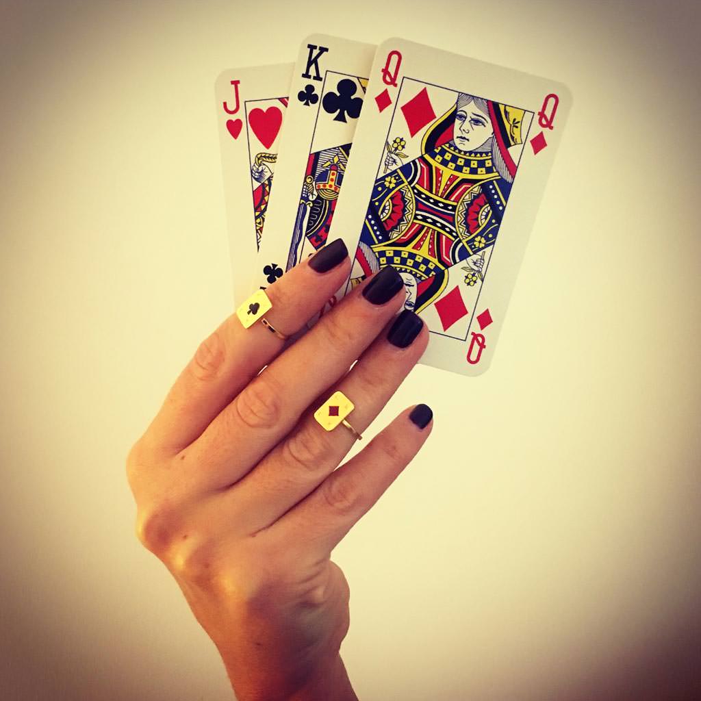 Dana Levy Mini Playing Card Midi Ring - With Playing Cards in Hand 